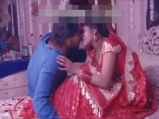 Indiano desi coppia su loro primo notte porno - solo sposato paffuto signora