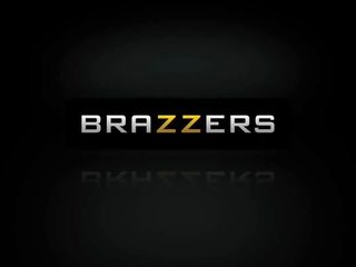 Brazzers - Teens Like It Big - Three Knocks if She Cumming scene starring Jada Stevens and Danny Mountain