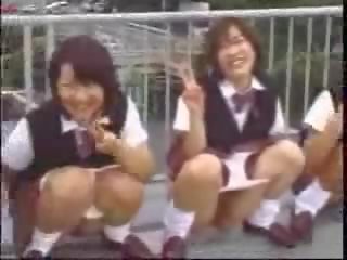 Японки тийнейджъри сте наистина палав видео