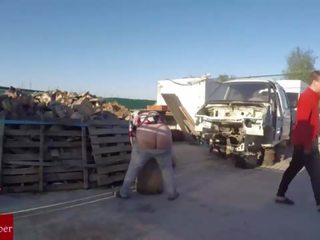 Follada por detrás za la gorda pl el vertedero de coches.gui018