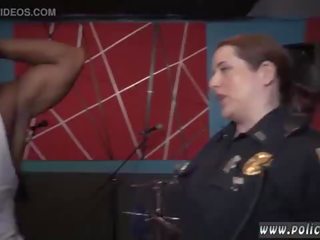 Lezbike polic oficer dhe angell verë polic seks simultan i gjallë film